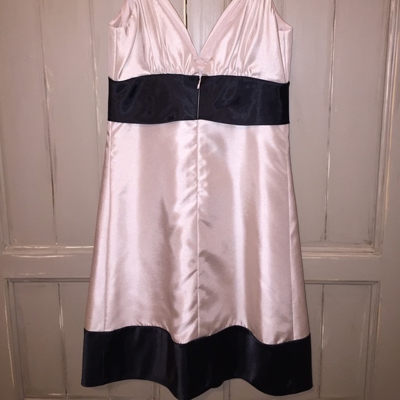 Ivory/Black Silk Dress - Picture 5 of 5
